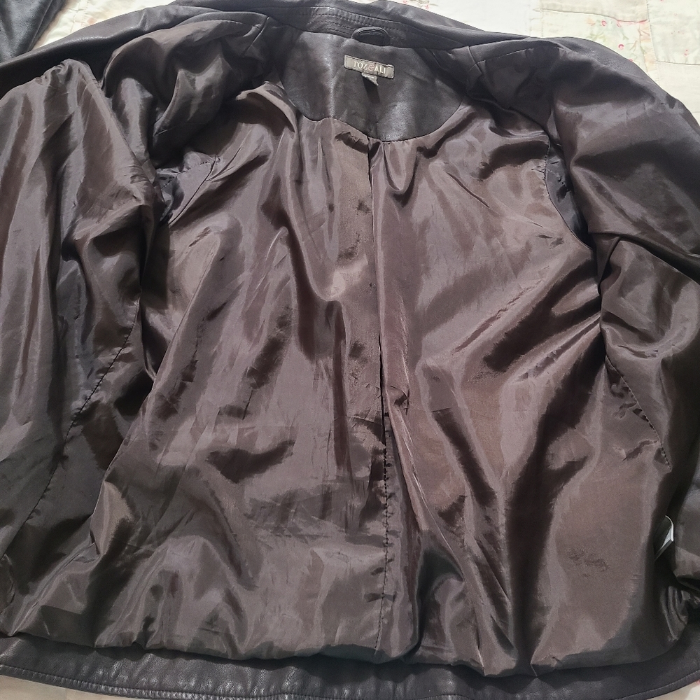 Jacket - Pleather - Picture 2 of 6